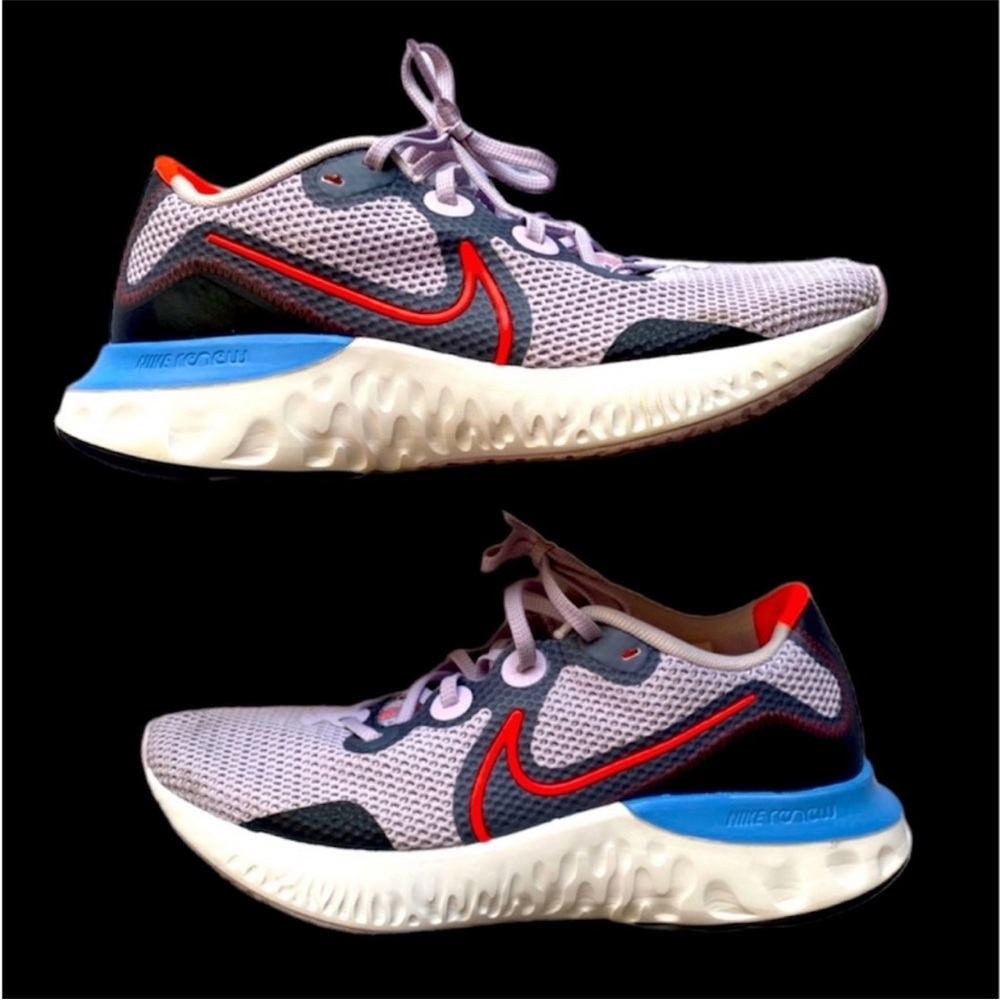 Nike Renew Run Violet Frost Crimson Women’s Size 9.5 Running Shoes CK6360-500 - Picture 2 of 12